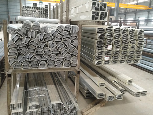 深圳鋁型材